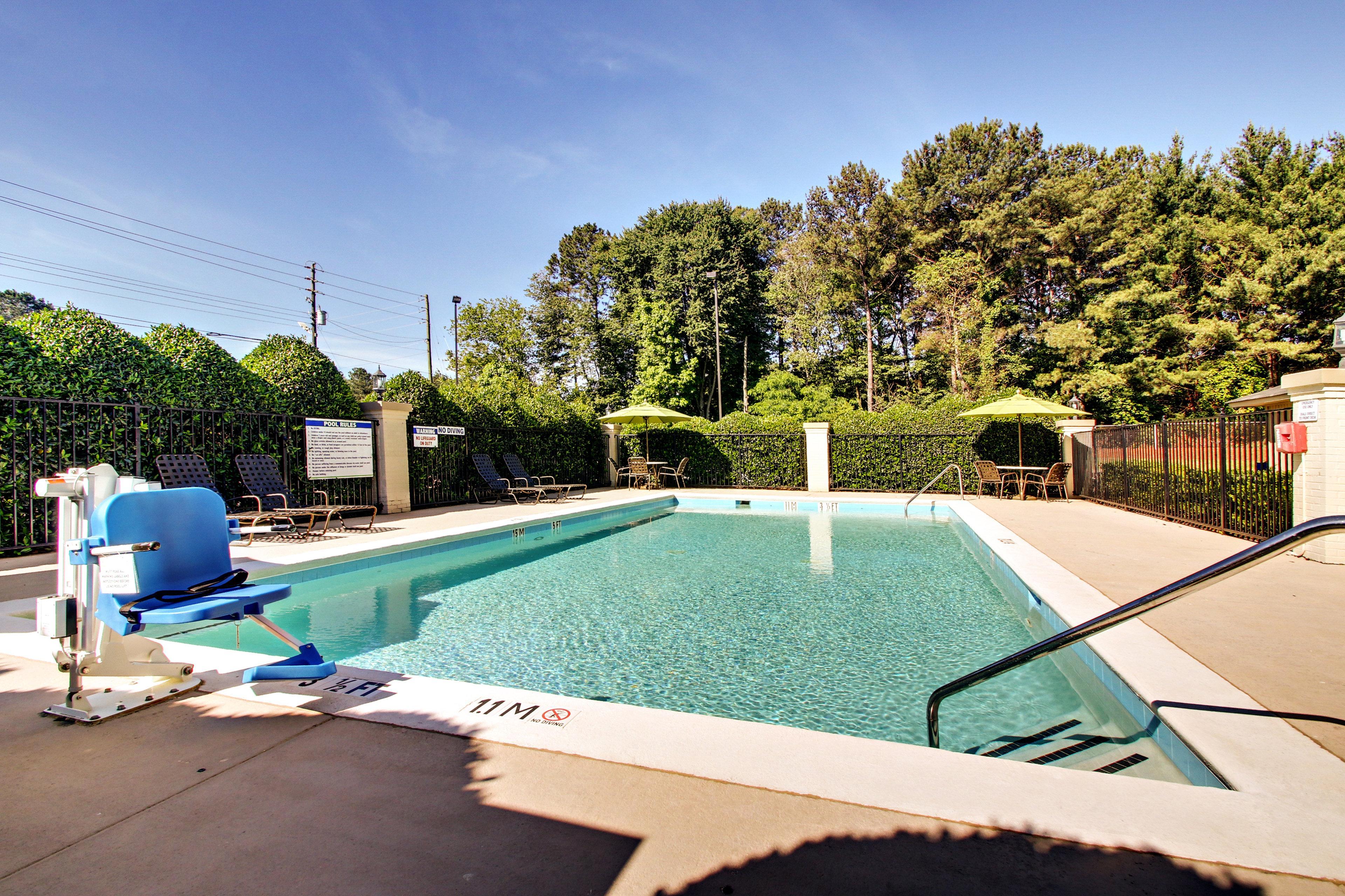 Holiday Inn Express - Atlanta-Kennesaw By Ihg Exterior foto
