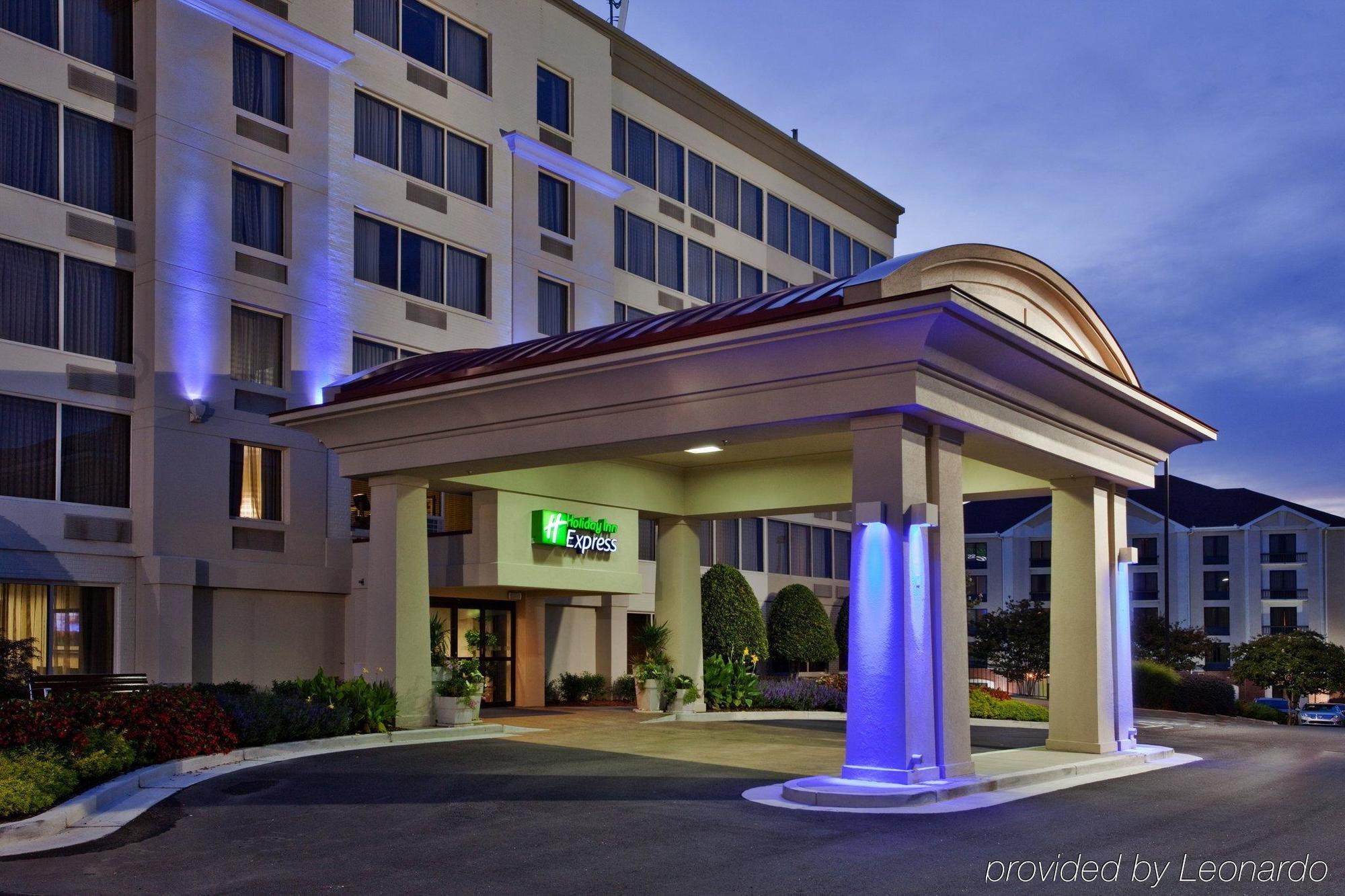 Holiday Inn Express - Atlanta-Kennesaw By Ihg Exterior foto